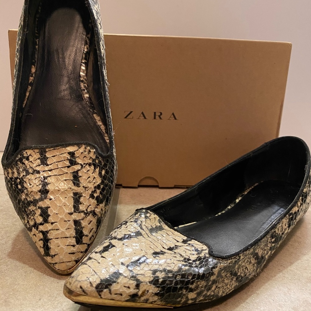 ZARA FLATS